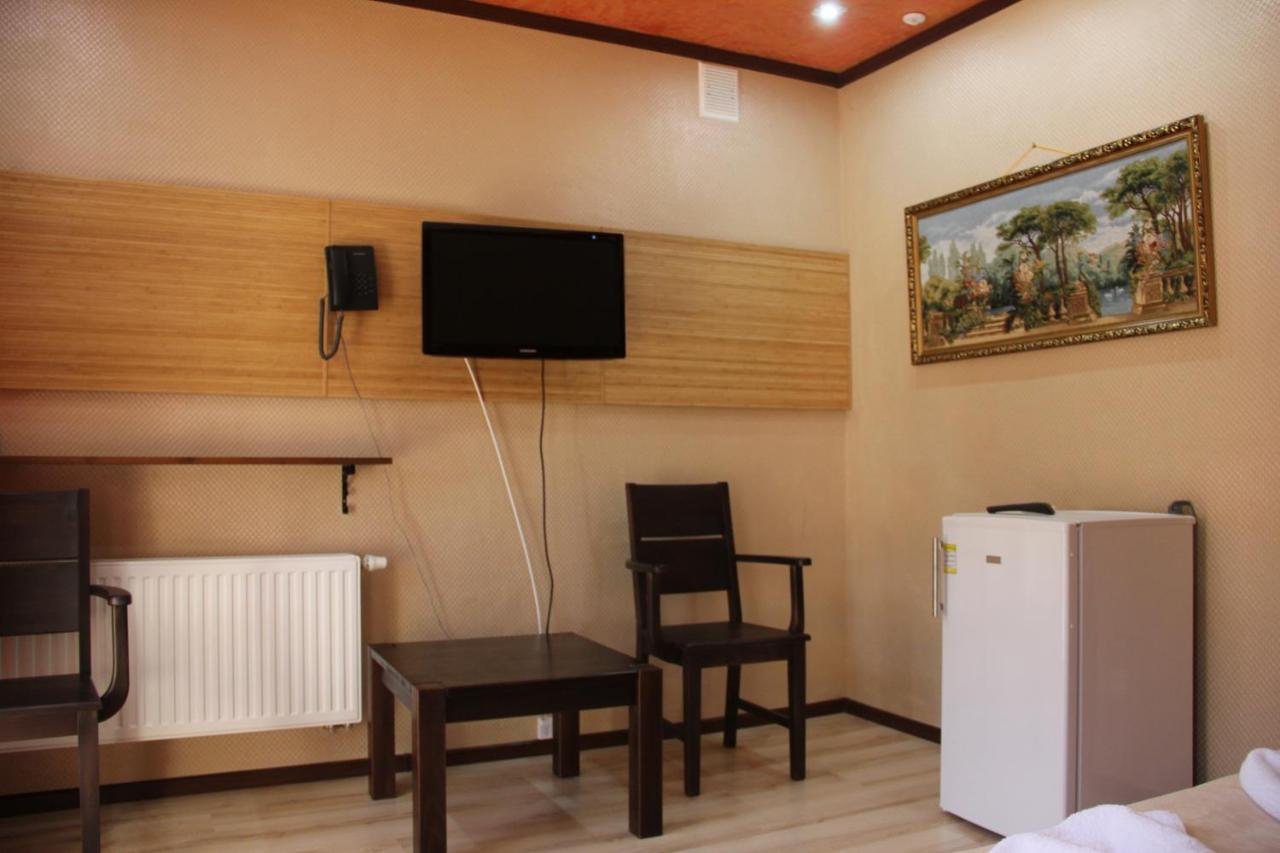 Mishyn-City Hotel Dobrovlyany المظهر الخارجي الصورة