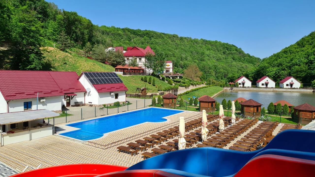 Mishyn-City Hotel Dobrovlyany المظهر الخارجي الصورة