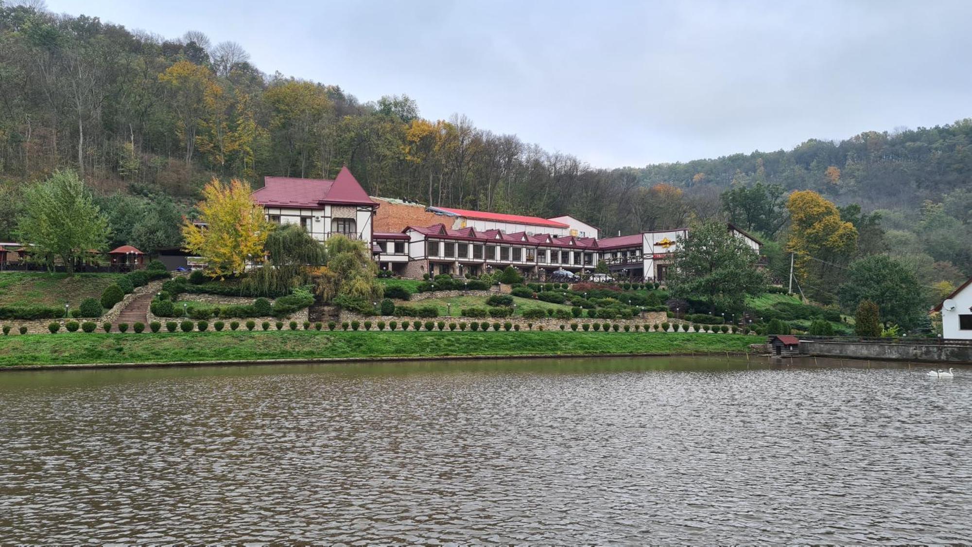 Mishyn-City Hotel Dobrovlyany المظهر الخارجي الصورة